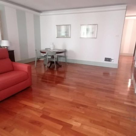 Le Finestre Sugli Ulivi Daire Desenzano del Garda Dış mekan fotoğraf