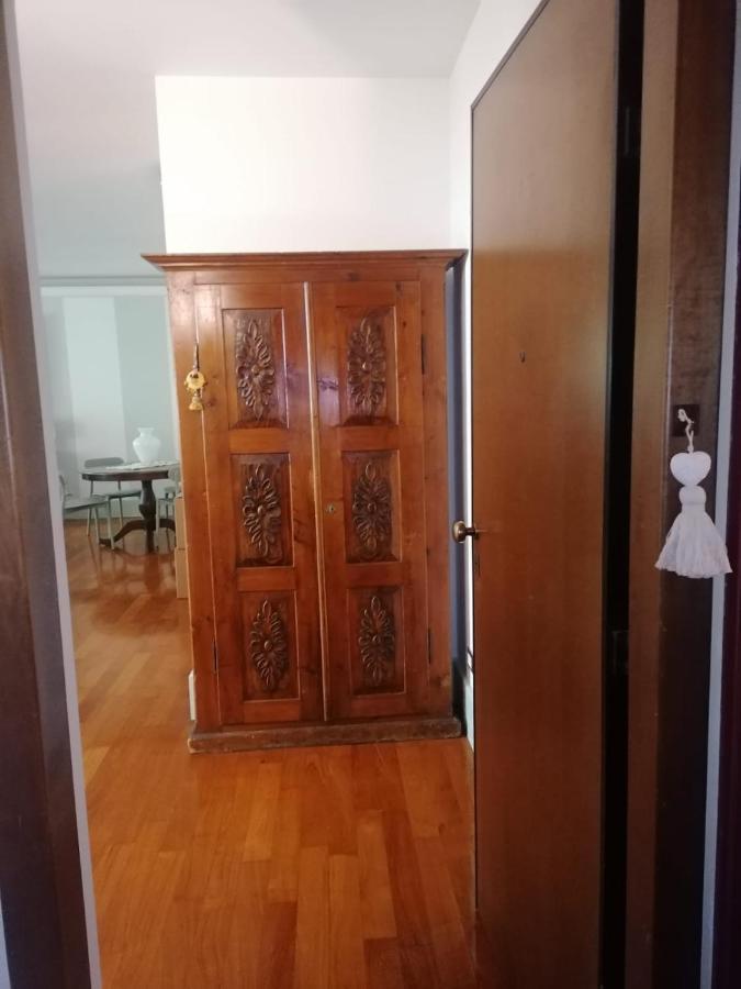 Le Finestre Sugli Ulivi Daire Desenzano del Garda Dış mekan fotoğraf